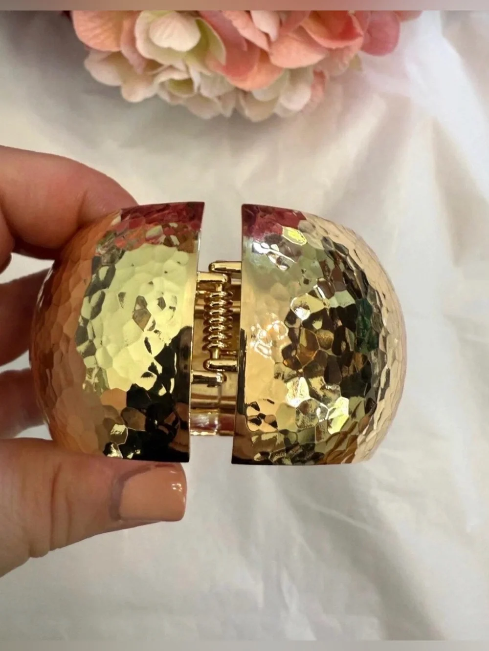 NWOT Bold Chunky 18/k Gold Plated Wide Bangle with Rhombus Design